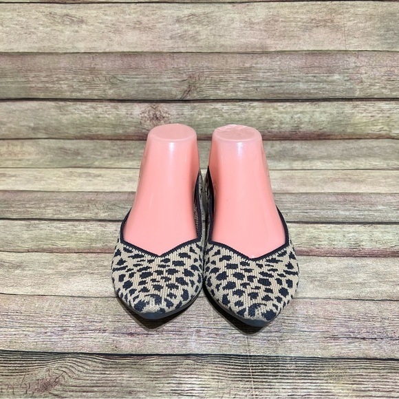 Rothy’s Leopard Print Pointed Flats - Picture 5 of 8